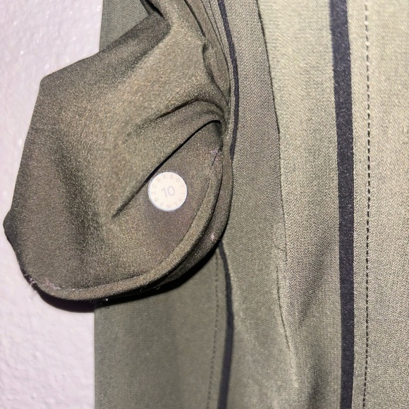 Lululemon On the Right Track Pant 10 - Picture 7 of 7